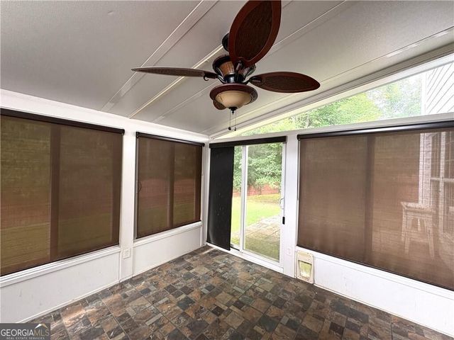 195 Gaines Oak Way, Suwanee, GA 30024