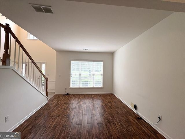 195 Gaines Oak Way, Suwanee, GA 30024