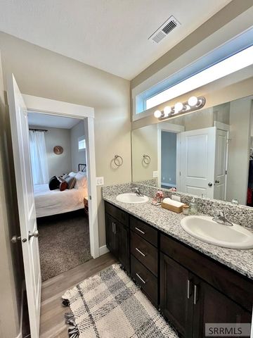 2835 Elmwood, Idaho Falls, ID 83402