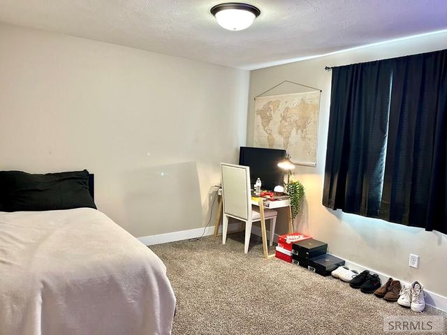 2835 Elmwood, Idaho Falls, ID 83402