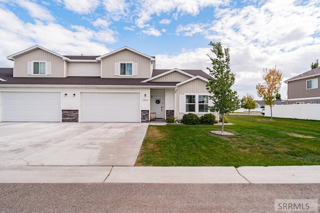 2835 Elmwood, Idaho Falls, ID 83402