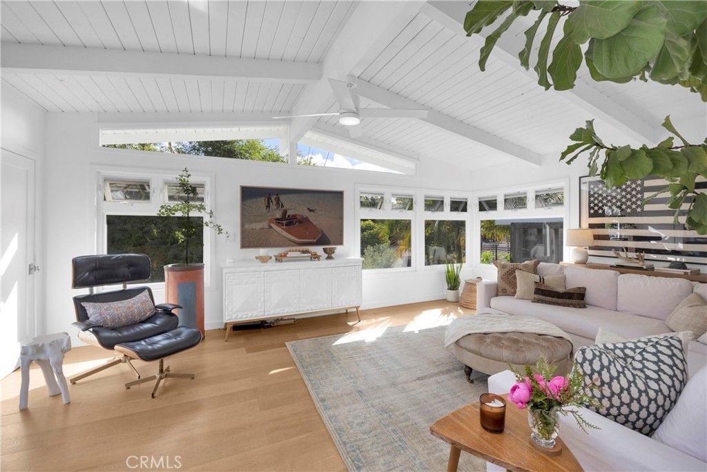 Image 10 of property listing at 149 Avenida Sierra, San Clemente, CA 92672