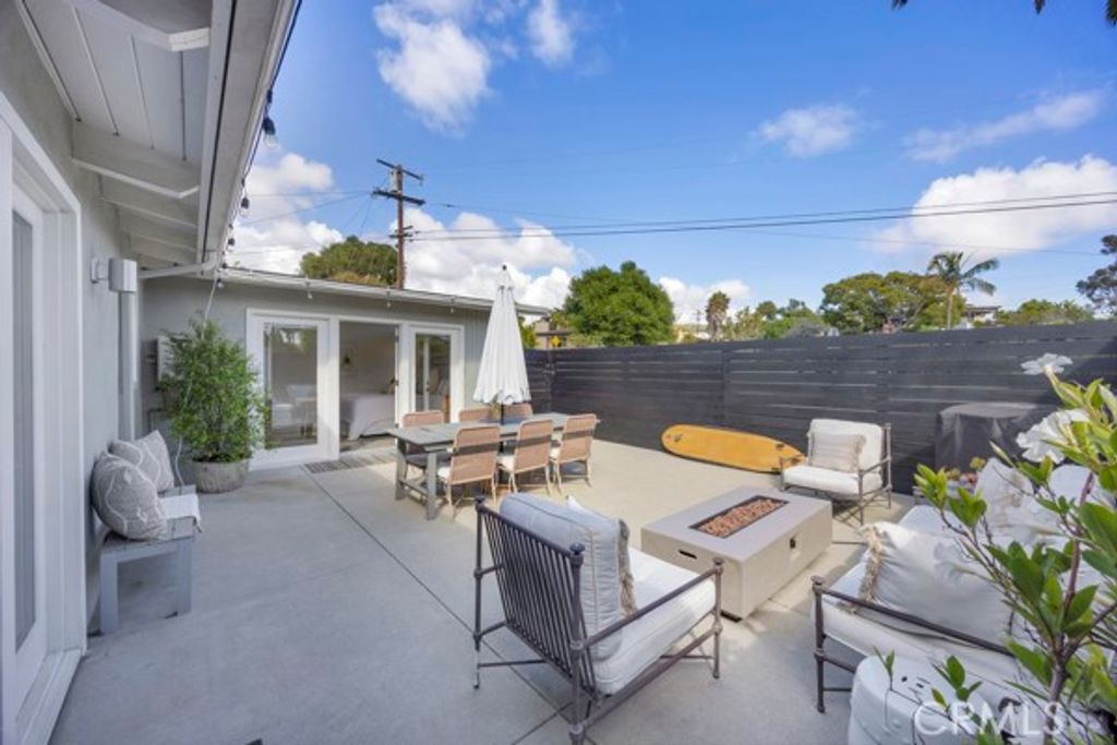Image 2 of property listing at 149 Avenida Sierra, San Clemente, CA 92672