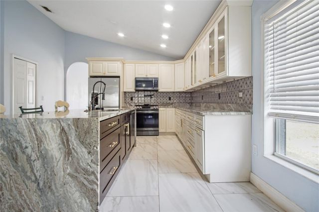 519 WINTHROP PLACE, Haines City, FL 33844