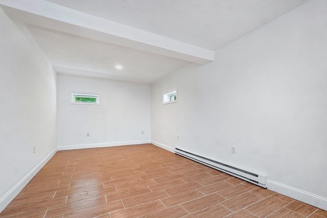 11 Appletree Lane, Bedford, MA 01730
