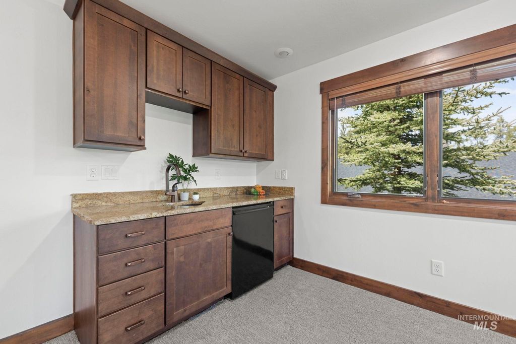 12924 Dawn Drive, Donnelly, ID 83615 photo 36