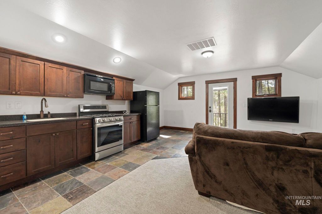 12924 Dawn Drive, Donnelly, ID 83615 photo 40