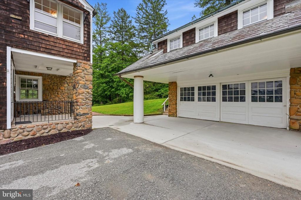 814 BERNSTEIN LN, WEST CHESTER, PA 19380 — photo 3