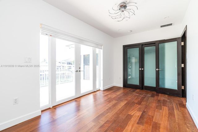 1130 Lugo Ave, Coral Gables, FL 33156