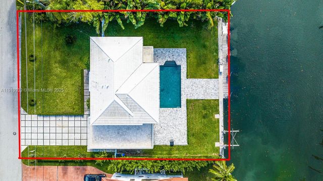 1130 Lugo Ave, Coral Gables, FL 33156