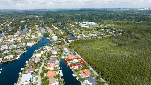 1130 Lugo Ave, Coral Gables, FL 33156