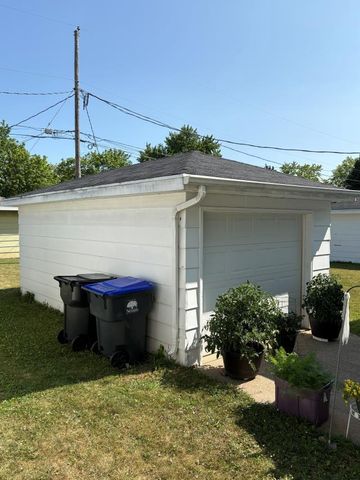 1025 EVANS STREET, Neenah, WI 54956