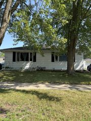 1025 EVANS STREET, Neenah, WI 54956