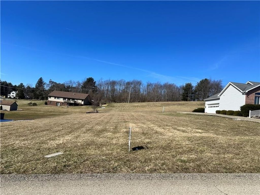 0 Wellington Dr LOT 10, South Union Twp, PA 15401