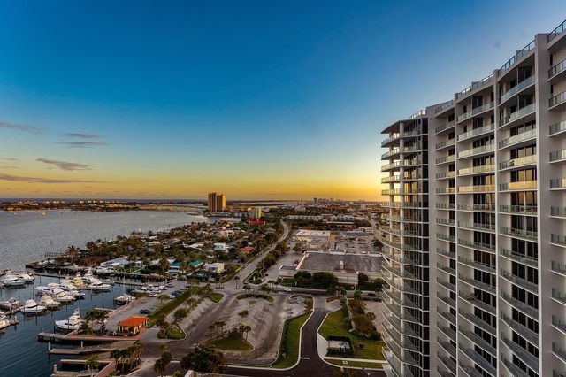 220 Lake Shore Drive 1911, Lake Park, FL 33403