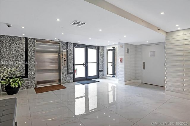16919 N Bay Road 620, Sunny Isles Beach, FL 33160