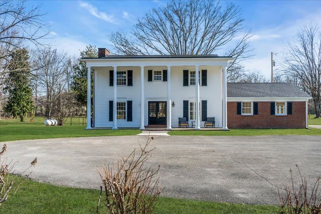 251 Miller Rd, Hillsboro, TN 37342