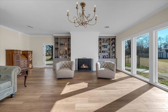 251 Miller Rd, Hillsboro, TN 37342