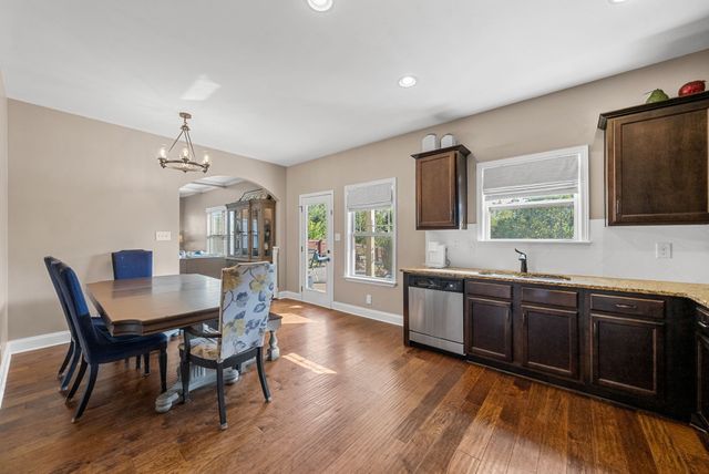 3321 Wiser Dr, Clarksville, TN 37042