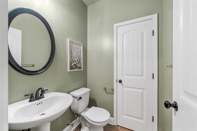 3321 Wiser Dr, Clarksville, TN 37042