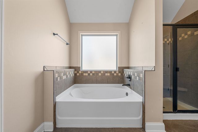 3321 Wiser Dr, Clarksville, TN 37042