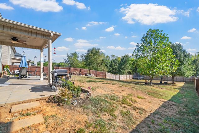 3321 Wiser Dr, Clarksville, TN 37042