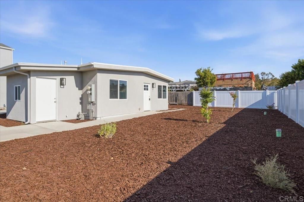 Image 2 of property listing at 1839 Rios Avenue 1 & 2, Chula Vista, CA 91911