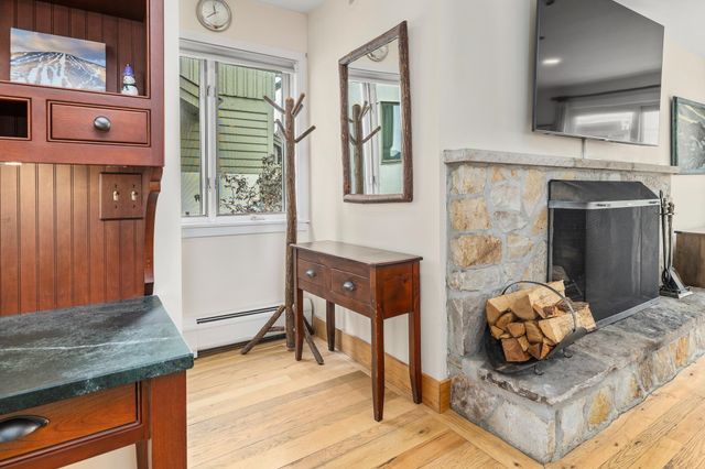 51 Village Square, Stratton, VT 05155