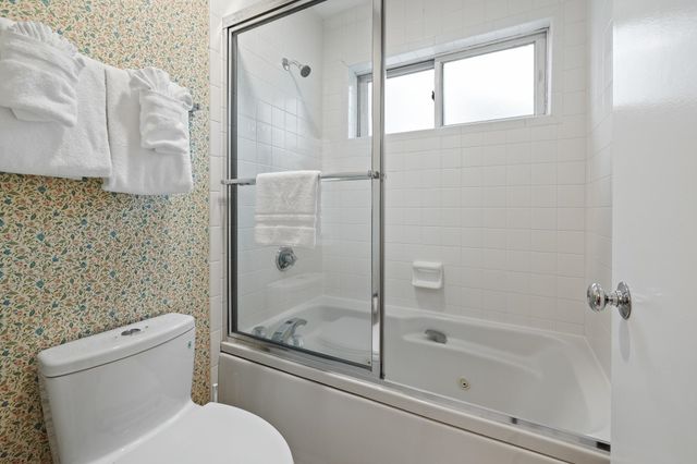 51 Village Square, Stratton, VT 05155