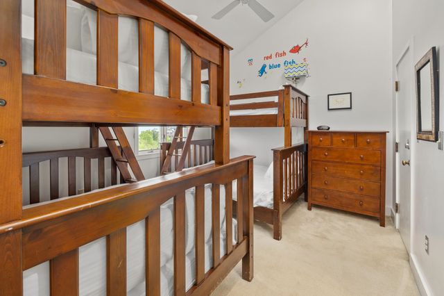 51 Village Square, Stratton, VT 05155