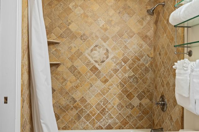 51 Village Square, Stratton, VT 05155