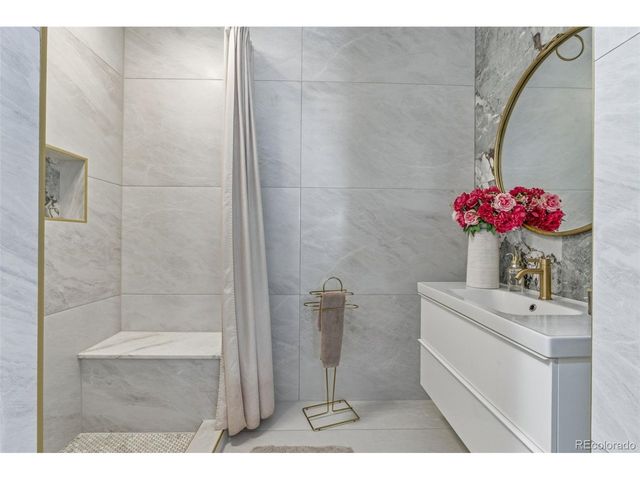 9727 Joliet Cir, Commerce City, CO 80022