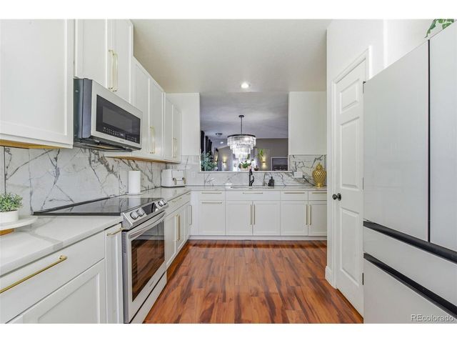 9727 Joliet Cir, Commerce City, CO 80022