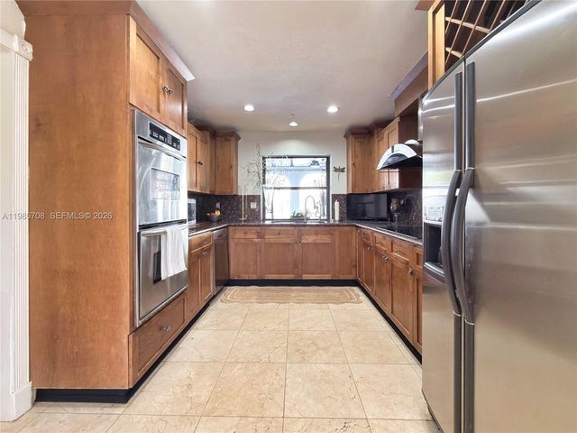 7925 SW 124th Street, Pinecrest, FL 33156
