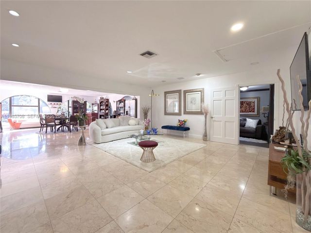7925 SW 124th Street, Pinecrest, FL 33156