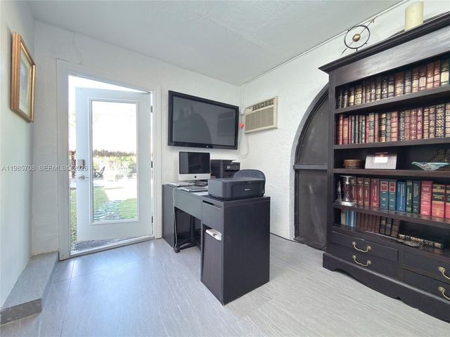 7925 SW 124th Street, Pinecrest, FL 33156
