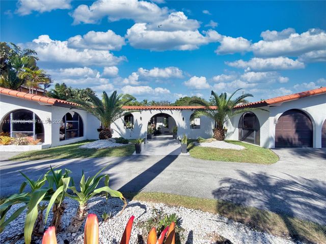 7925 SW 124th Street, Pinecrest, FL 33156