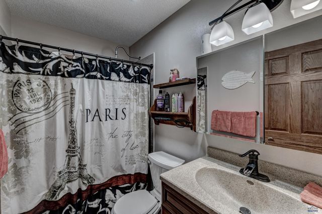 779 SEAHAWK DR, Rapid City, SD 57701