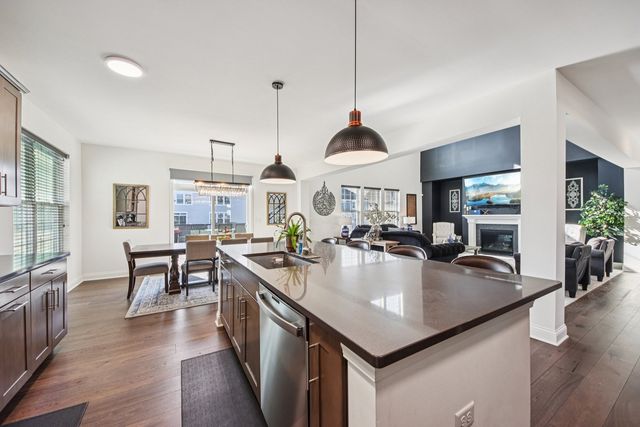 1842 Coralito Lane, Elgin, IL 60124