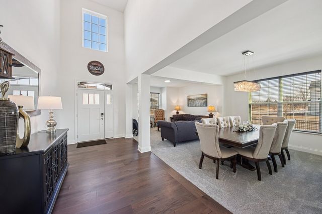 1842 Coralito Lane, Elgin, IL 60124