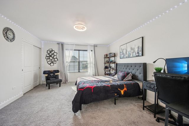 1842 Coralito Lane, Elgin, IL 60124