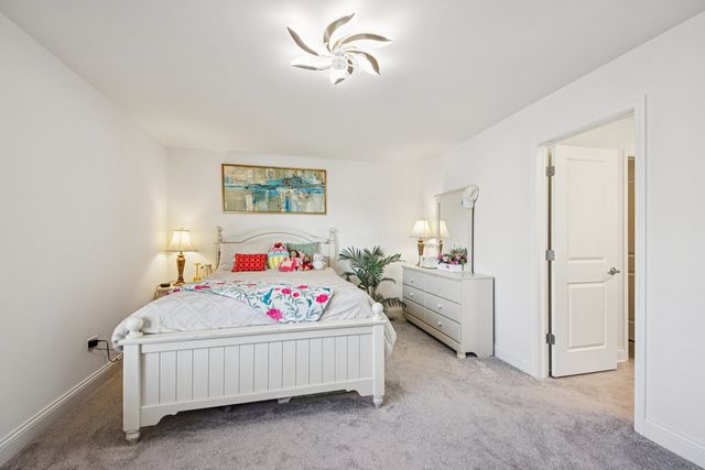 1842 Coralito Lane, Elgin, IL 60124