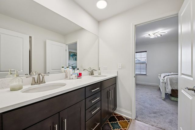 1842 Coralito Lane, Elgin, IL 60124