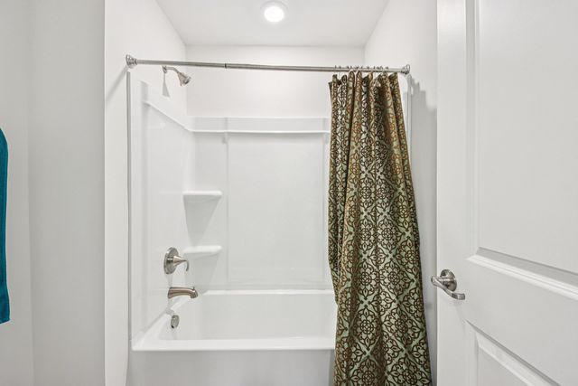 1842 Coralito Lane, Elgin, IL 60124