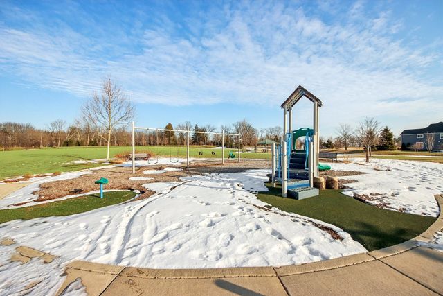 1842 Coralito Lane, Elgin, IL 60124