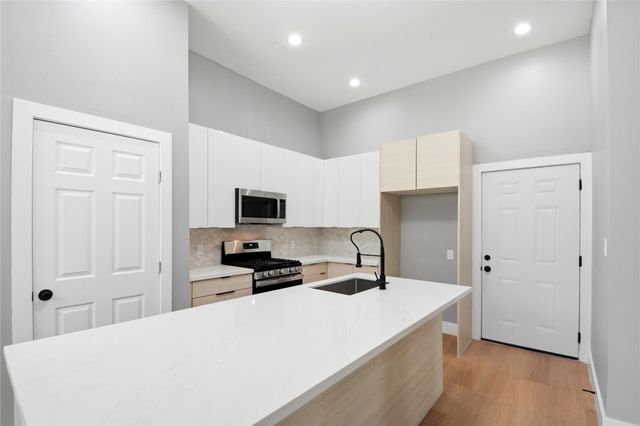 4336 Maggie Street, Houston, TX 77051