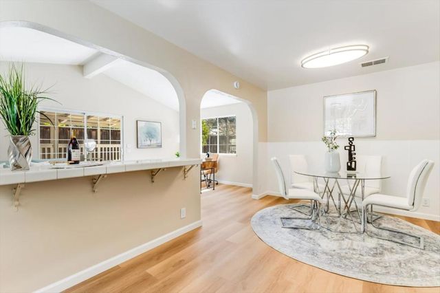 1314 Old Abbey Place, San Jose, CA 95132