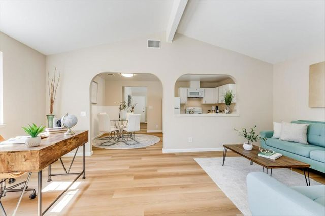 1314 Old Abbey Place, San Jose, CA 95132