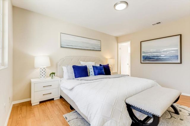 1314 Old Abbey Place, San Jose, CA 95132