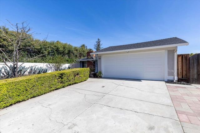 1314 Old Abbey Place, San Jose, CA 95132